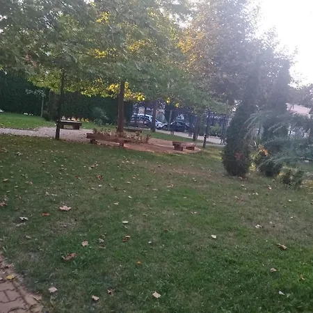 Studio Apartments Mirjana Ξενοδοχείο με διαμερίσματα Σάνι Μπιτς
